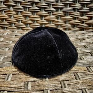 Black Velvet Kippah - 4 Panel With Border Trim Size: 6 Inches (15cm) Jewish